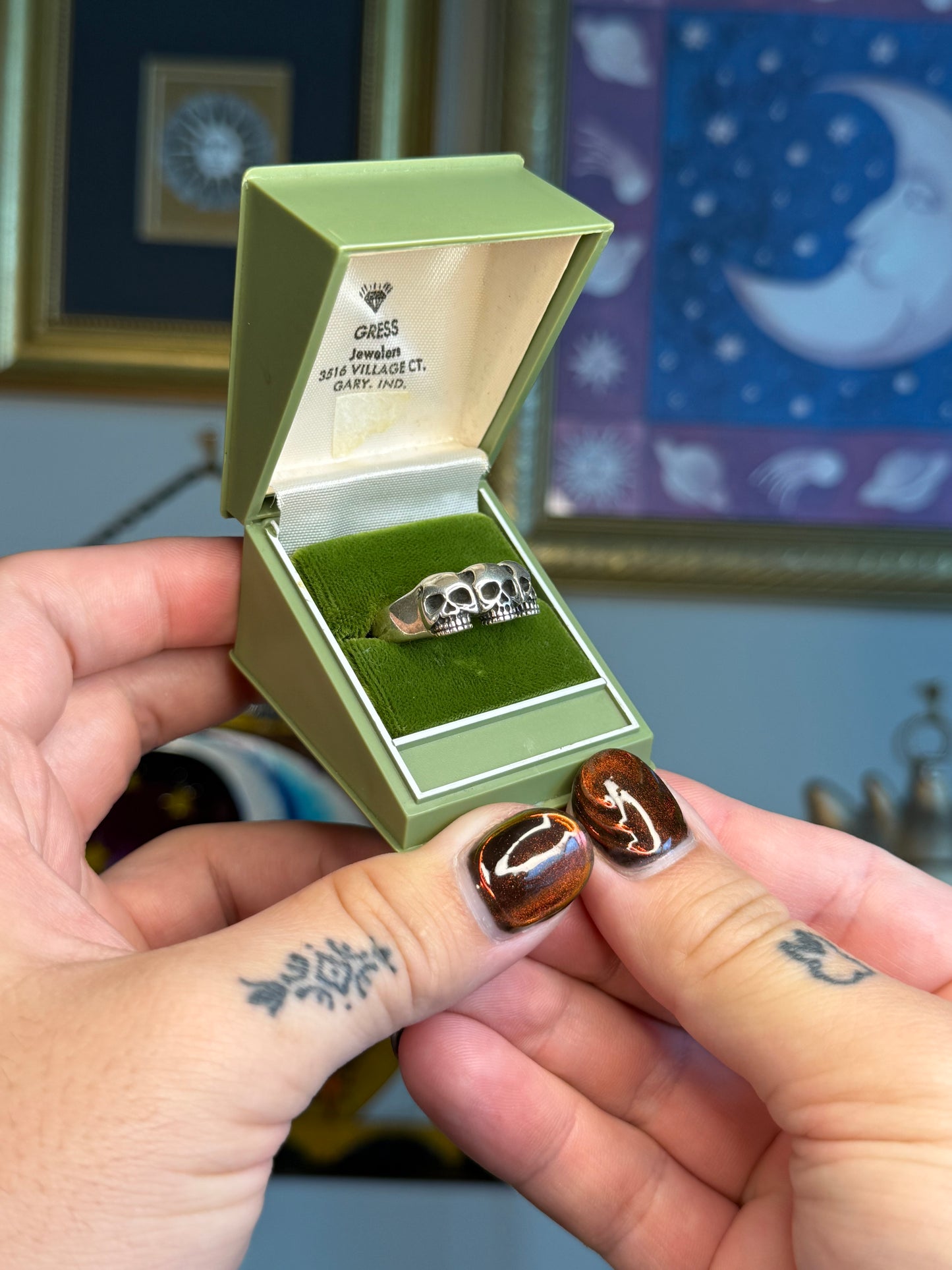 Triple skull band