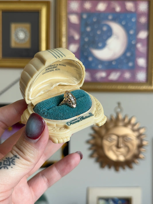 Art Deco two tone shield ring