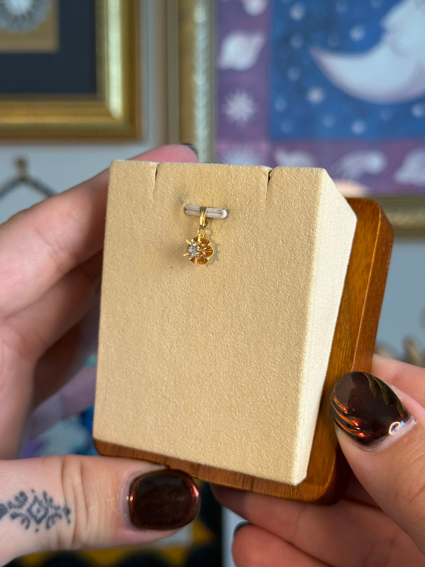 Diamond solitaire pendant