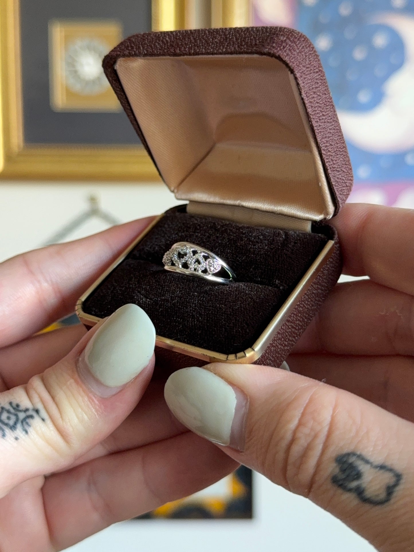 White gold heart band