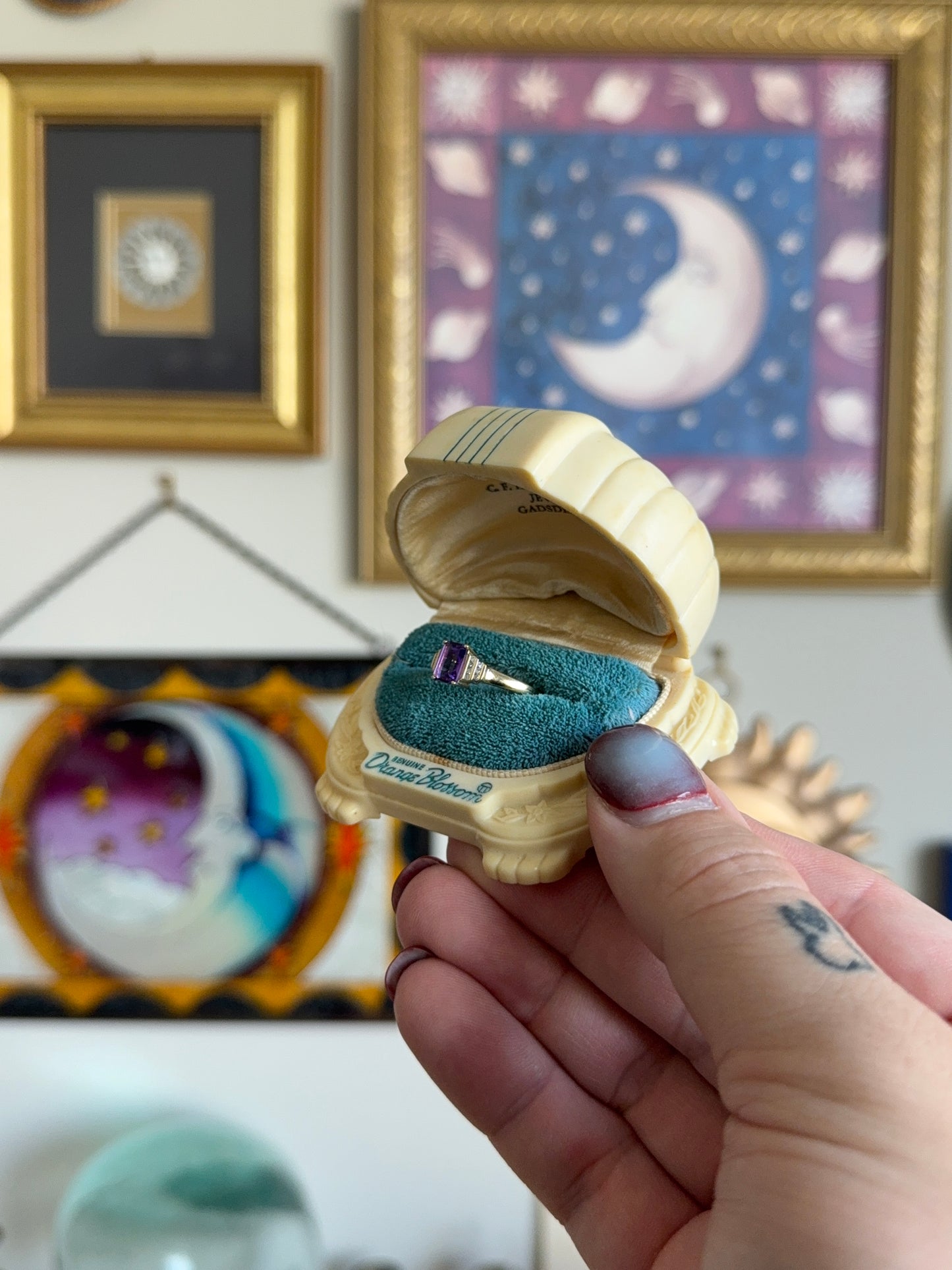 Amethyst Gold ring