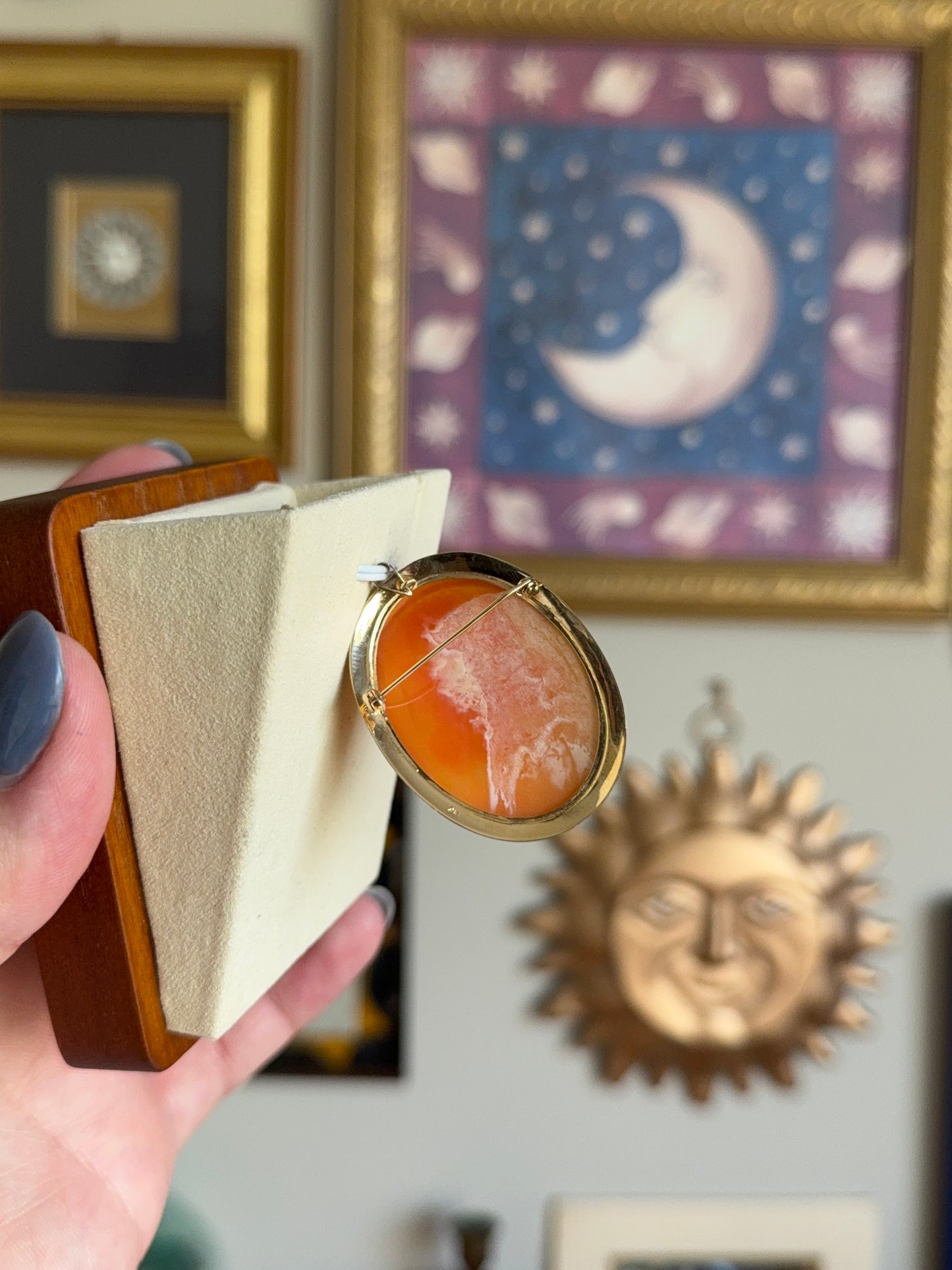 Antique Three graces cameo pendant