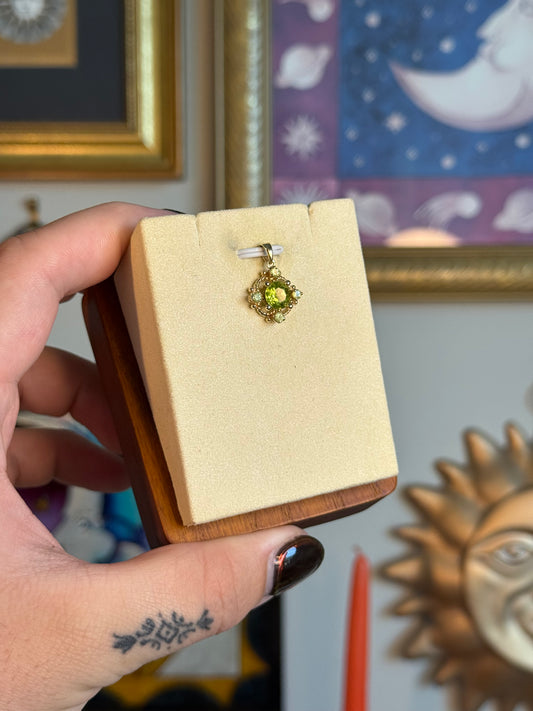 Ornate peridot pendant