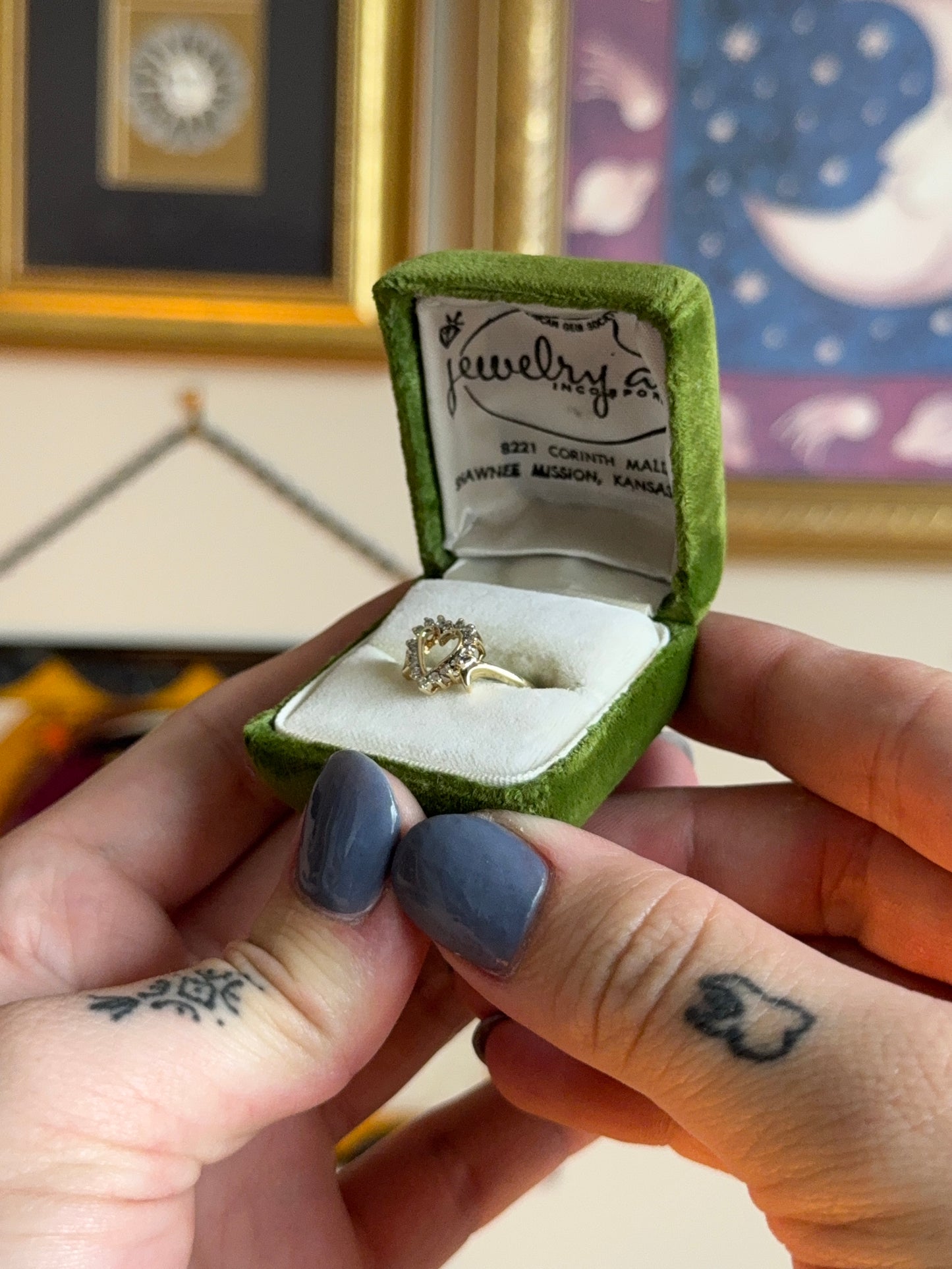 Diamond heart ring