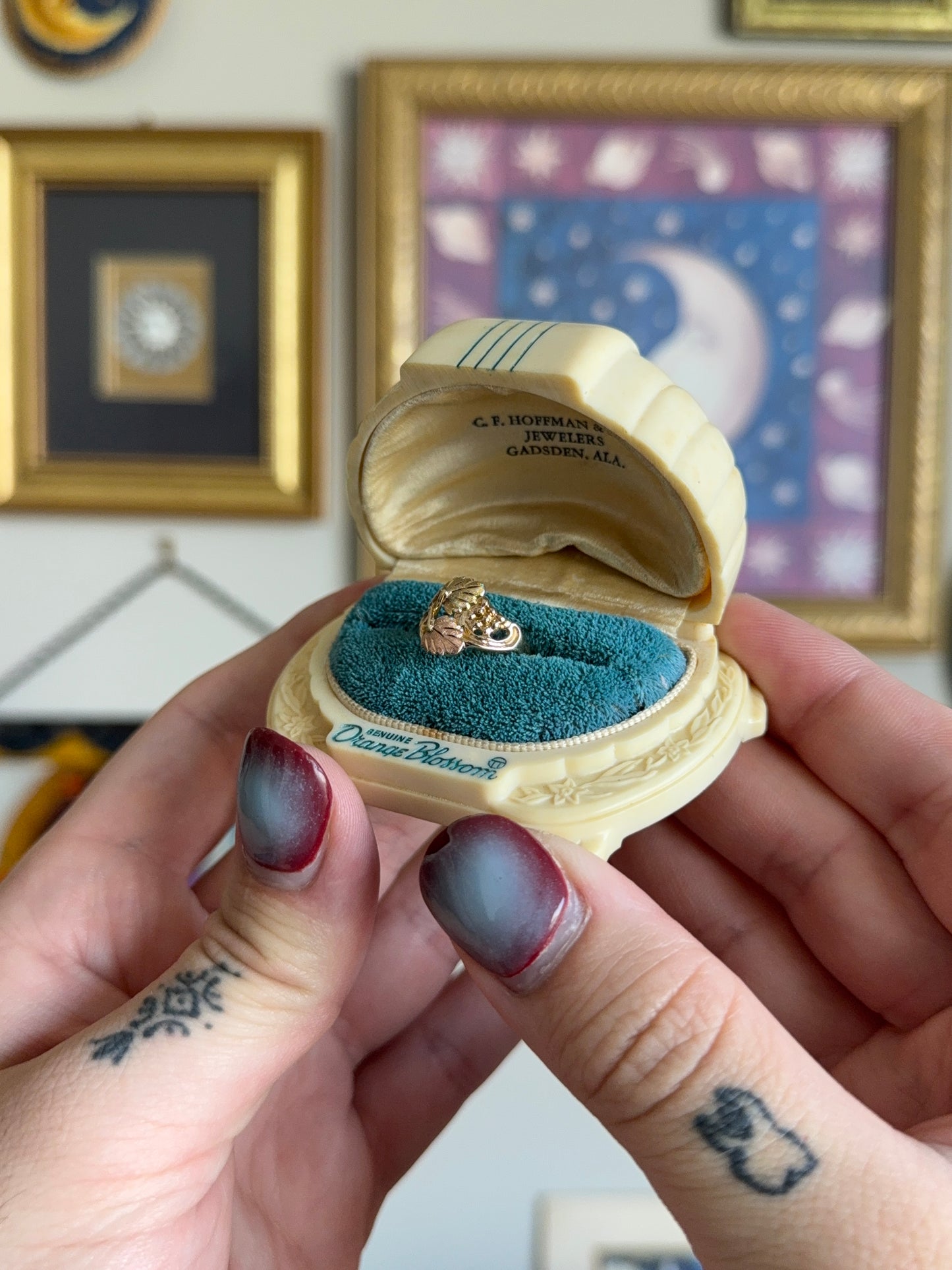 Black hills gold floral band