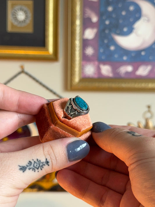 Horse shoe turquoise signet ring