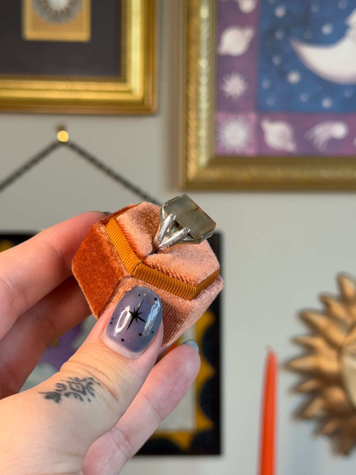 Agate signet ring
