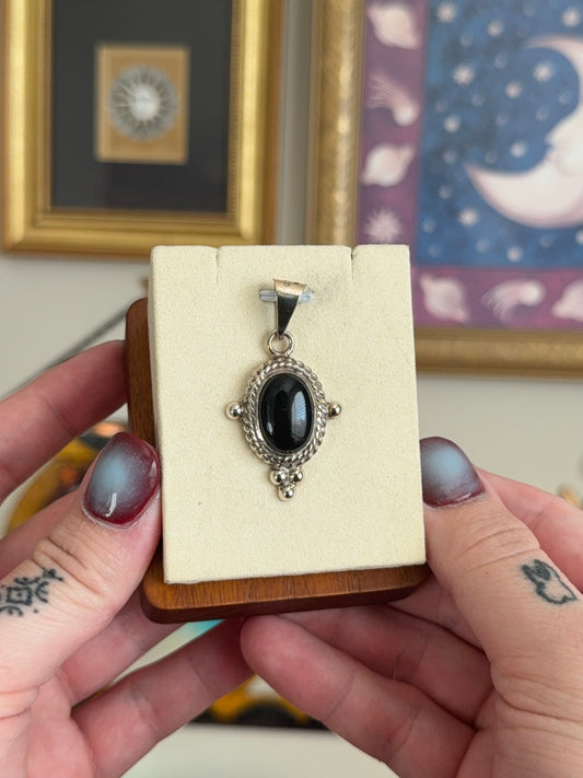 Black Onyx with detailed pendant