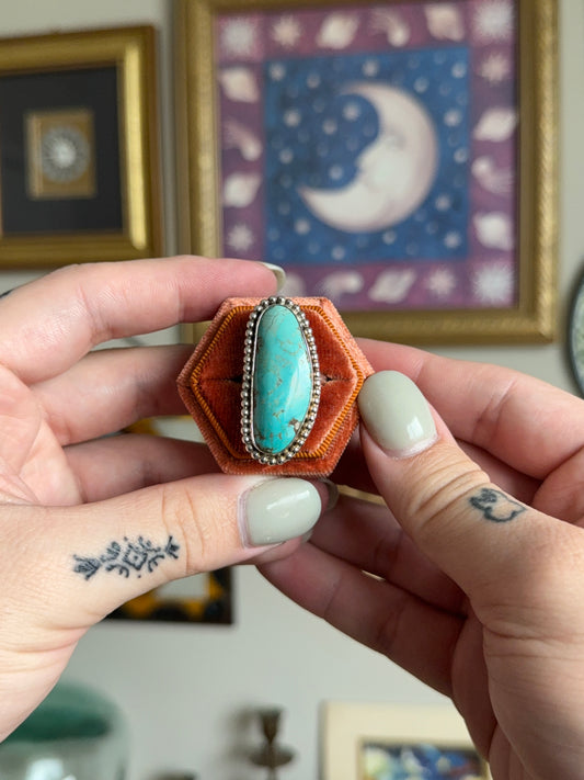 Elongated turquoise oval ring