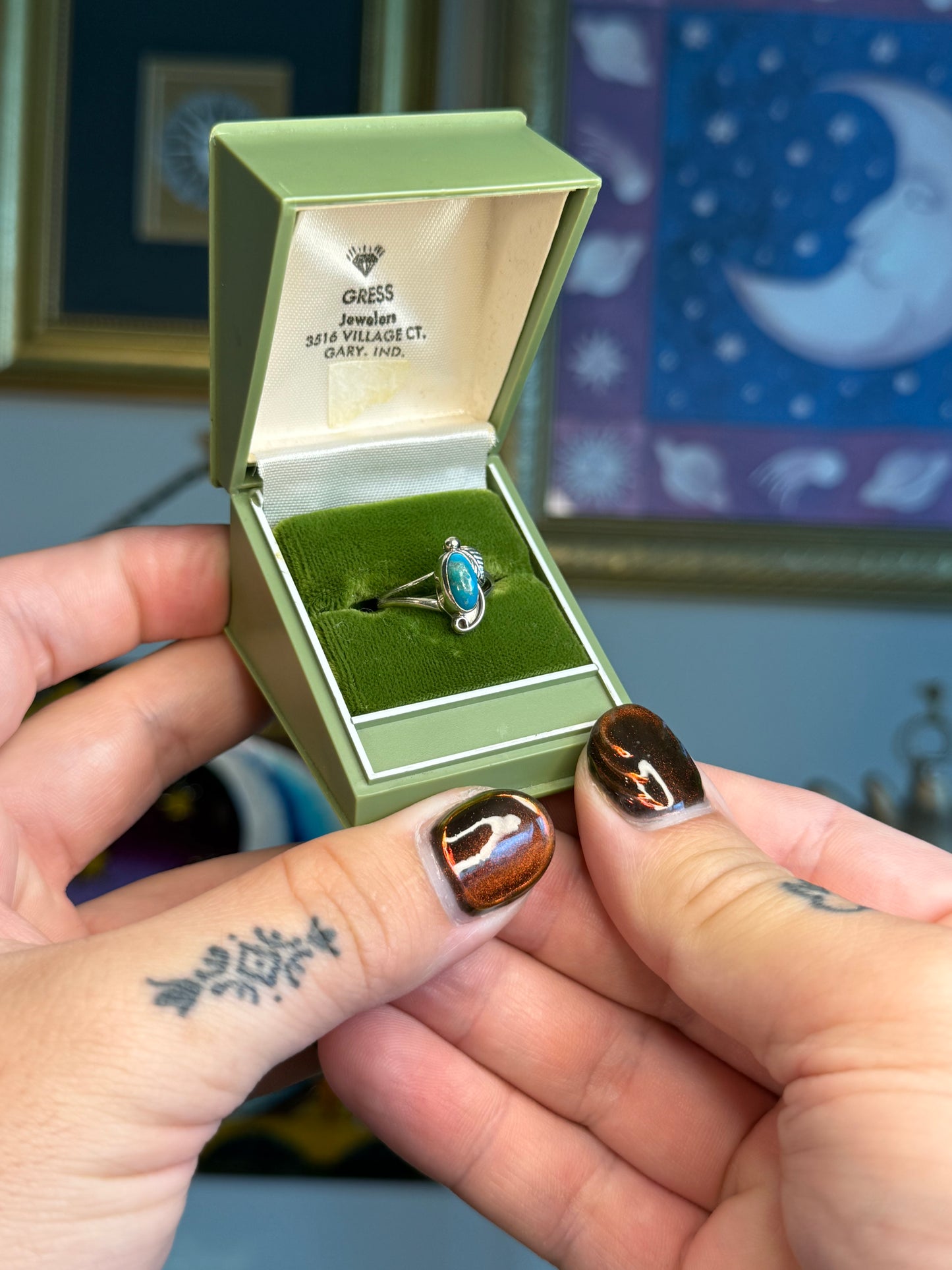 Small oval turquoise ring
