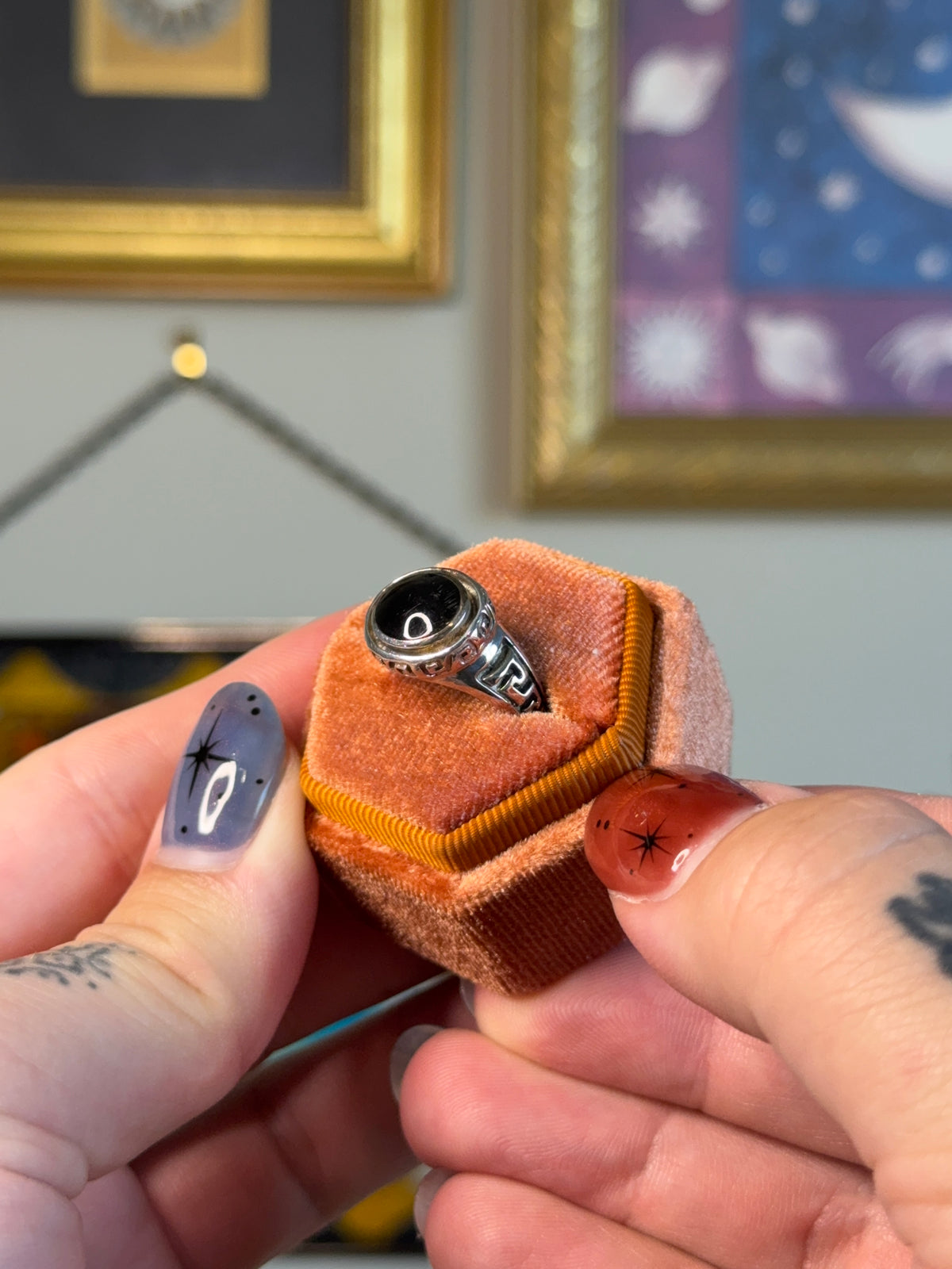Horizontal Black onyx ring