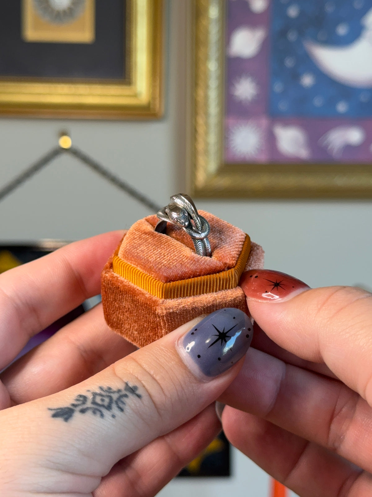 Antique double snake ring