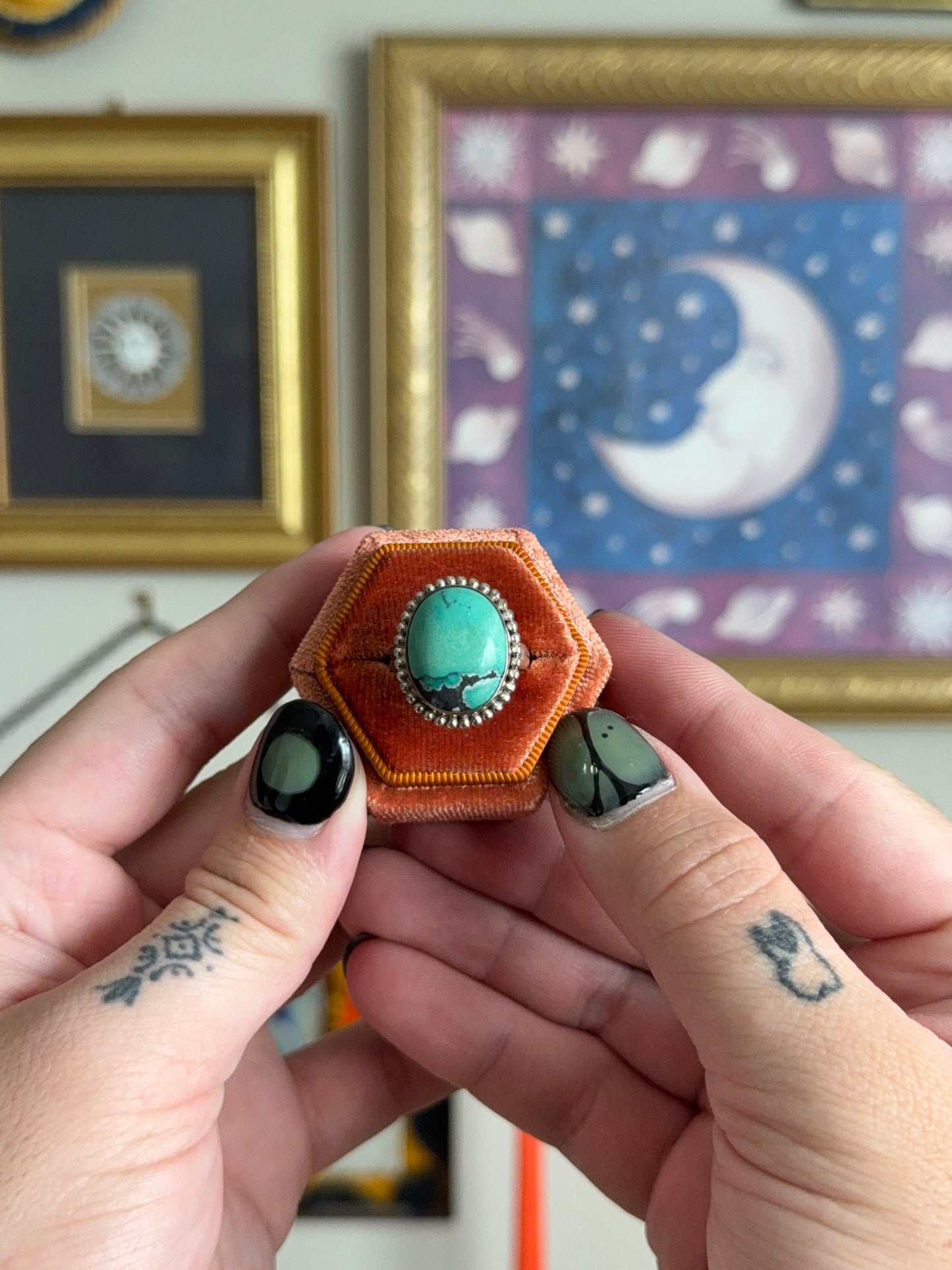 Cabochon turquoise ring