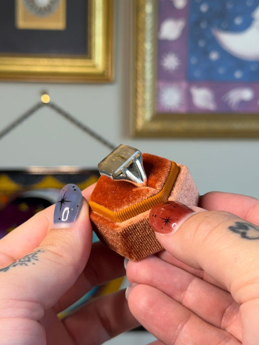 Agate signet ring