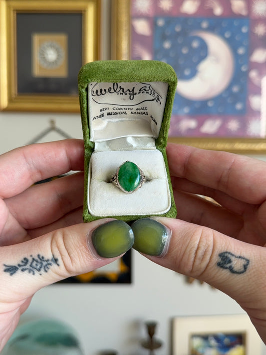 White gold antique jade floral ring