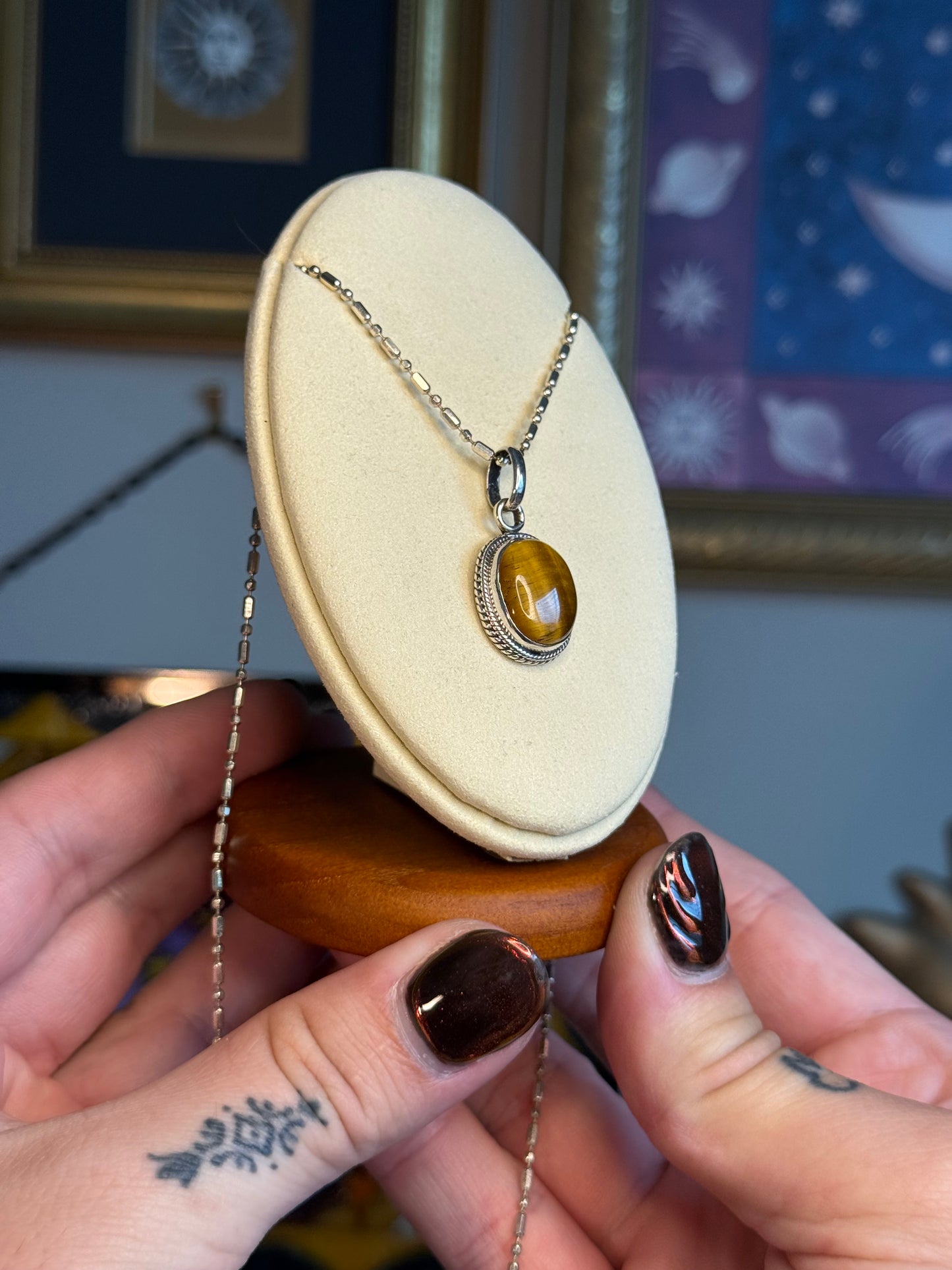 Cabochon Tigers eye necklace
