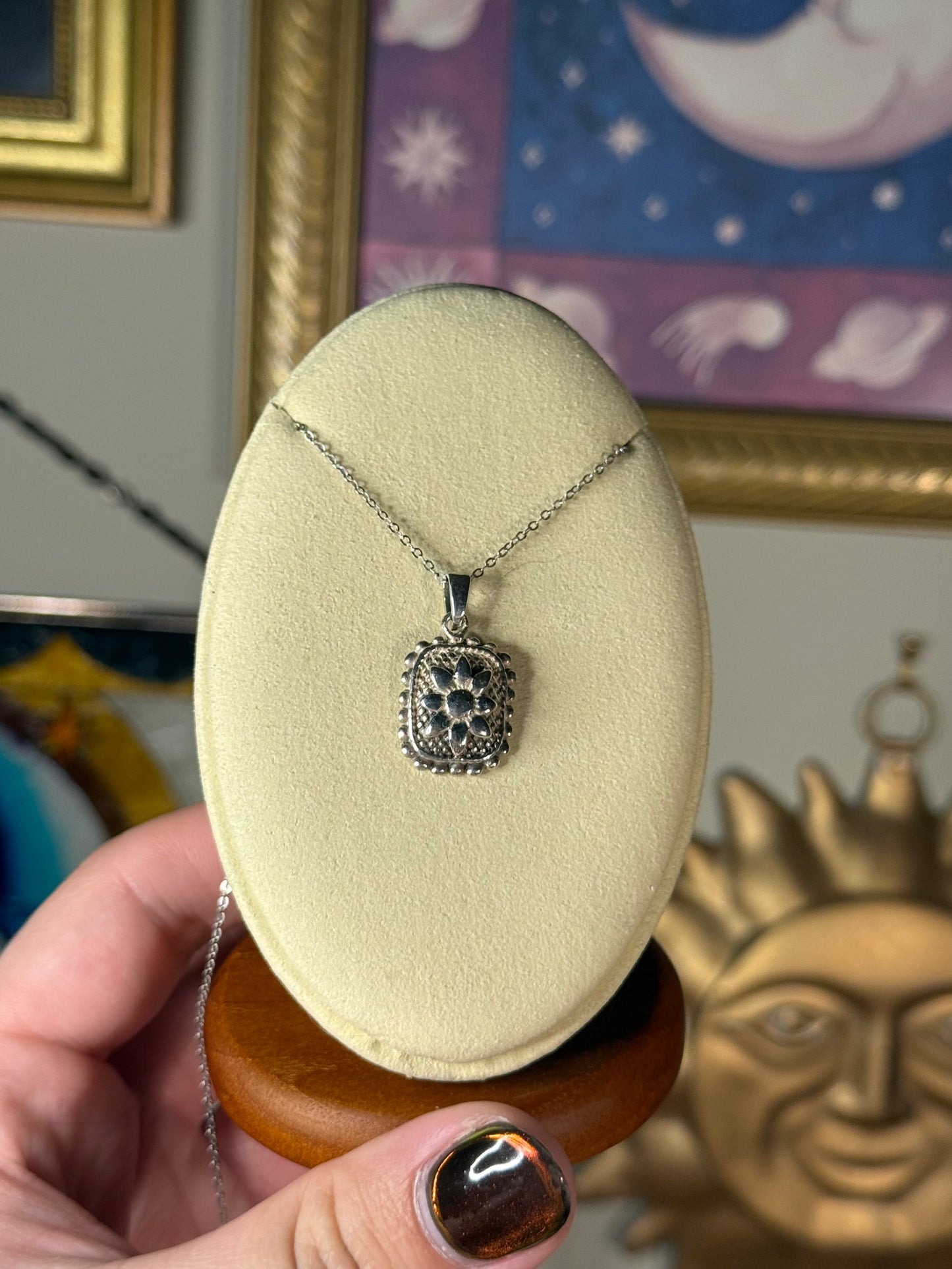 Floral square necklace