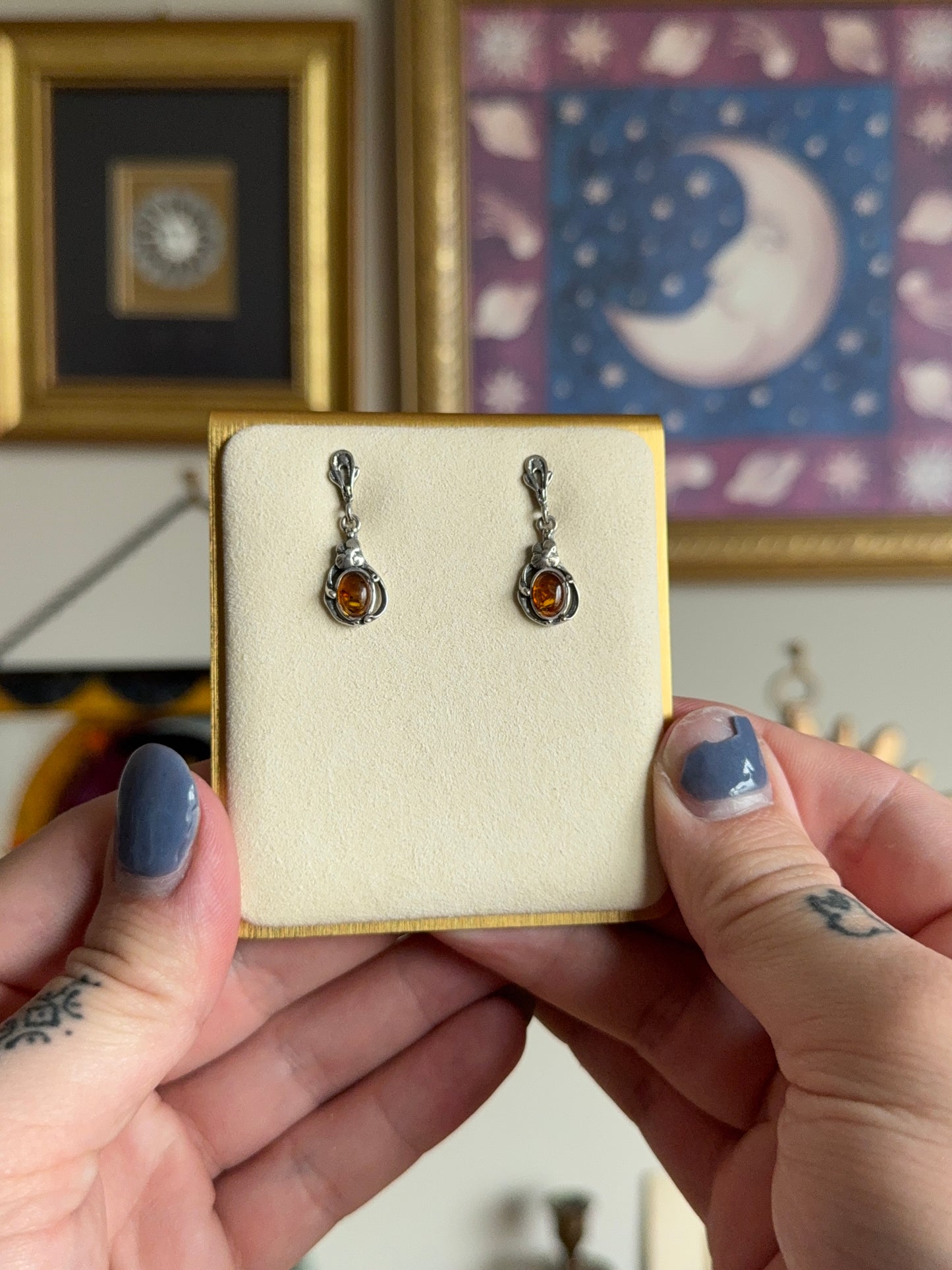 Flower oval amber earrings
