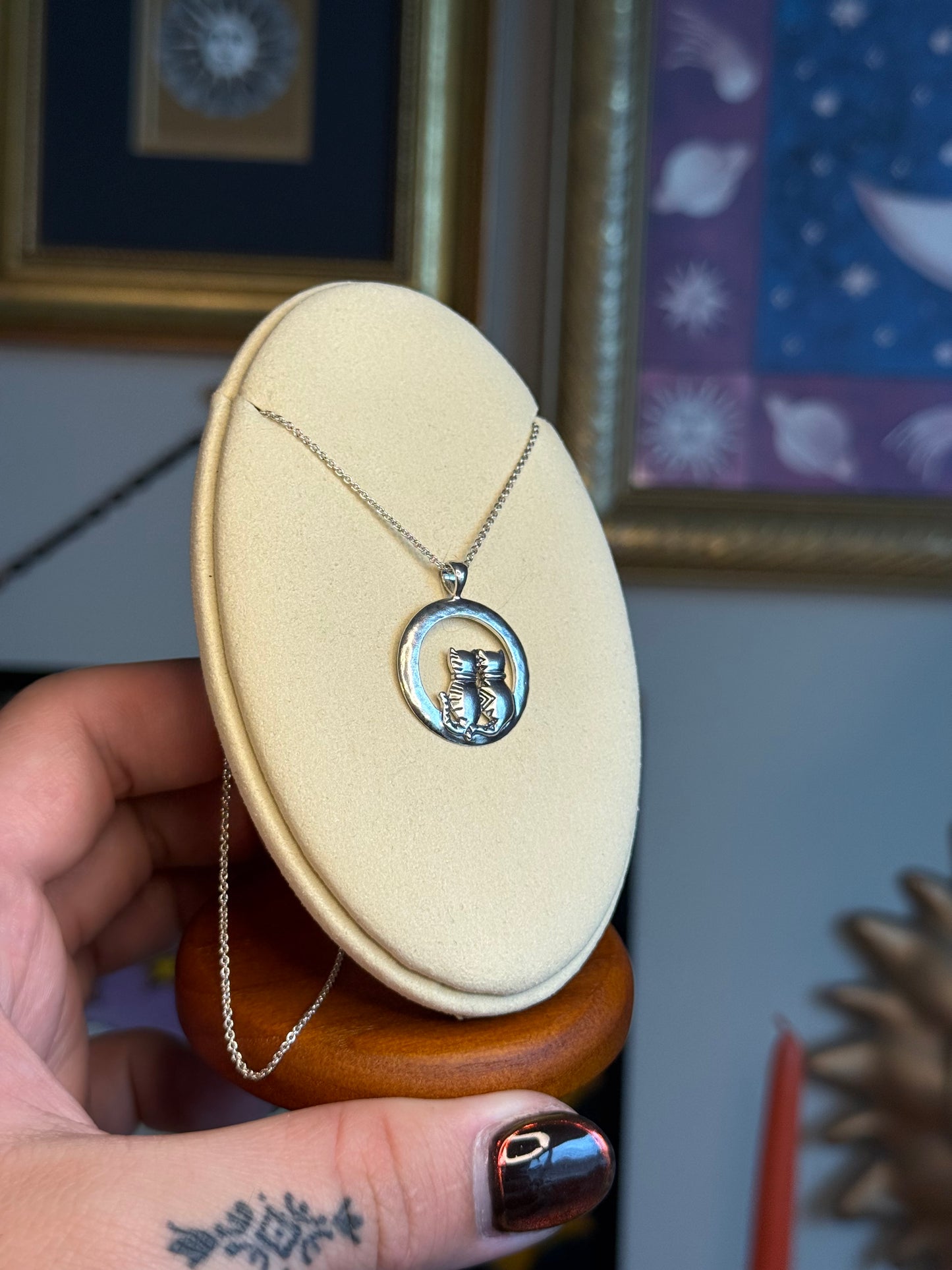 Double cat necklace