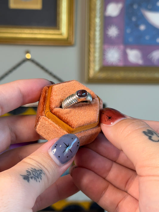 Horizontal Amethyst band