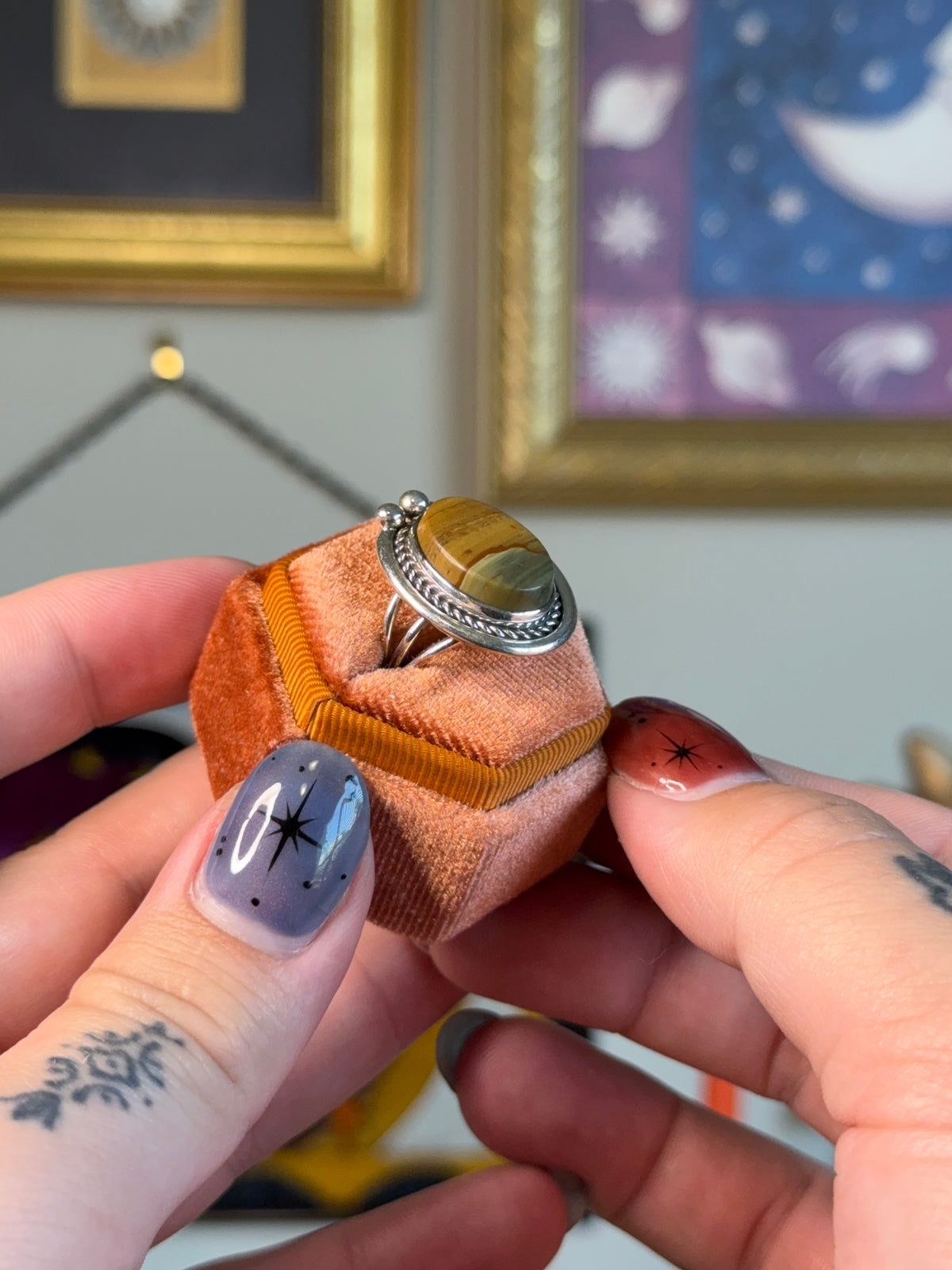 Horse shoe style bezel jasper ring