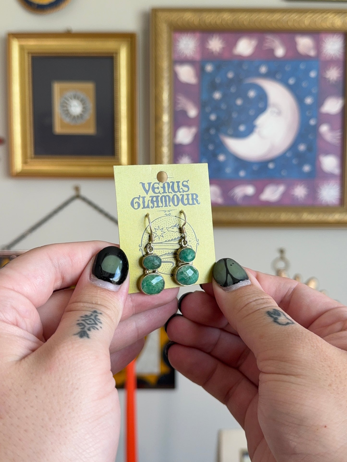 Green quartz dangle earrings