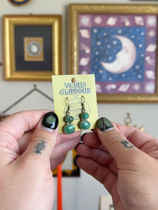 Green quartz dangle earrings