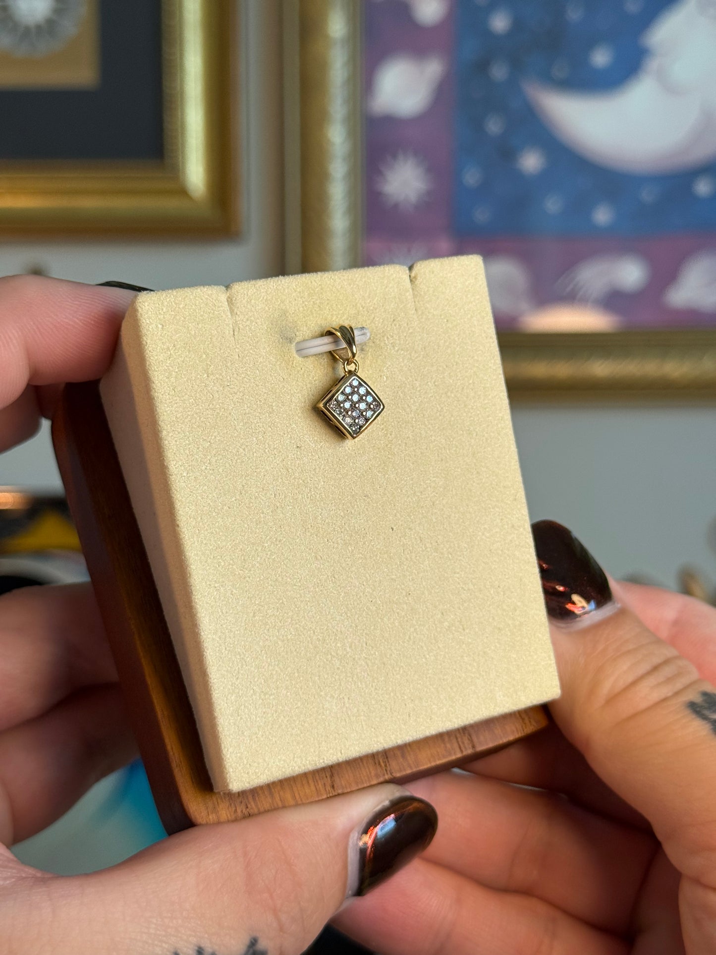 Diamond shaped diamond cluster pendant