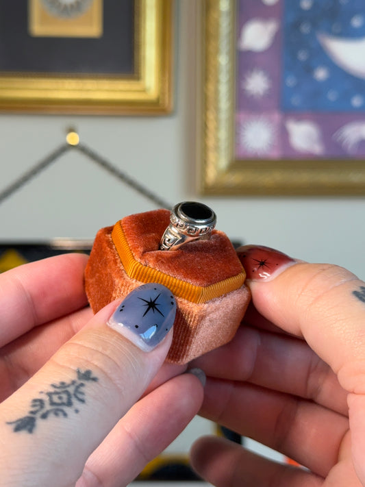 Horizontal Black onyx ring