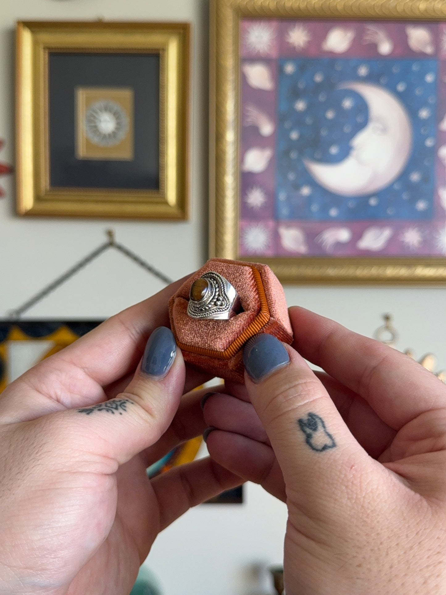 Tigers eye detailed band