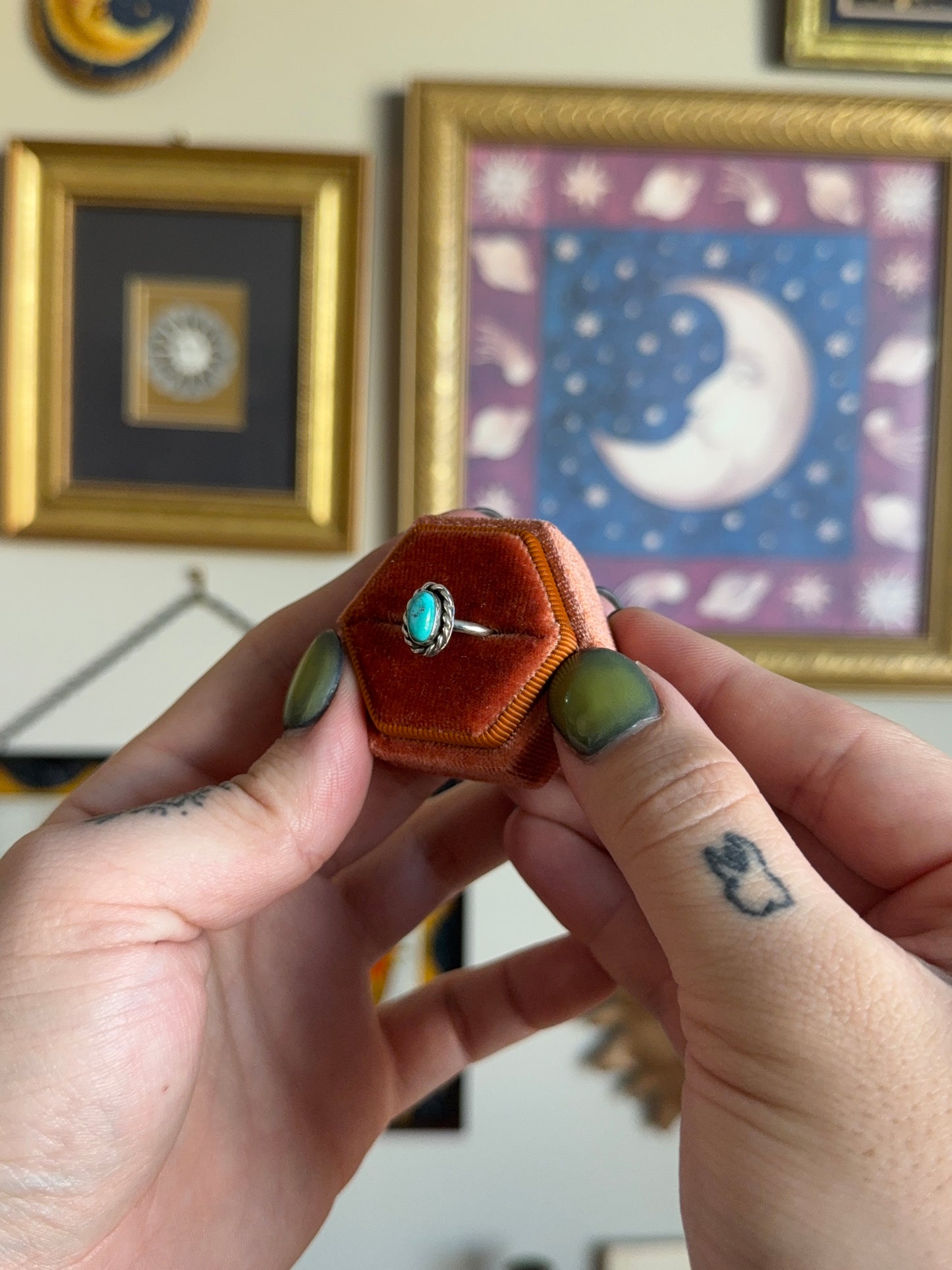 Small turquoise ring with twisted bezel
