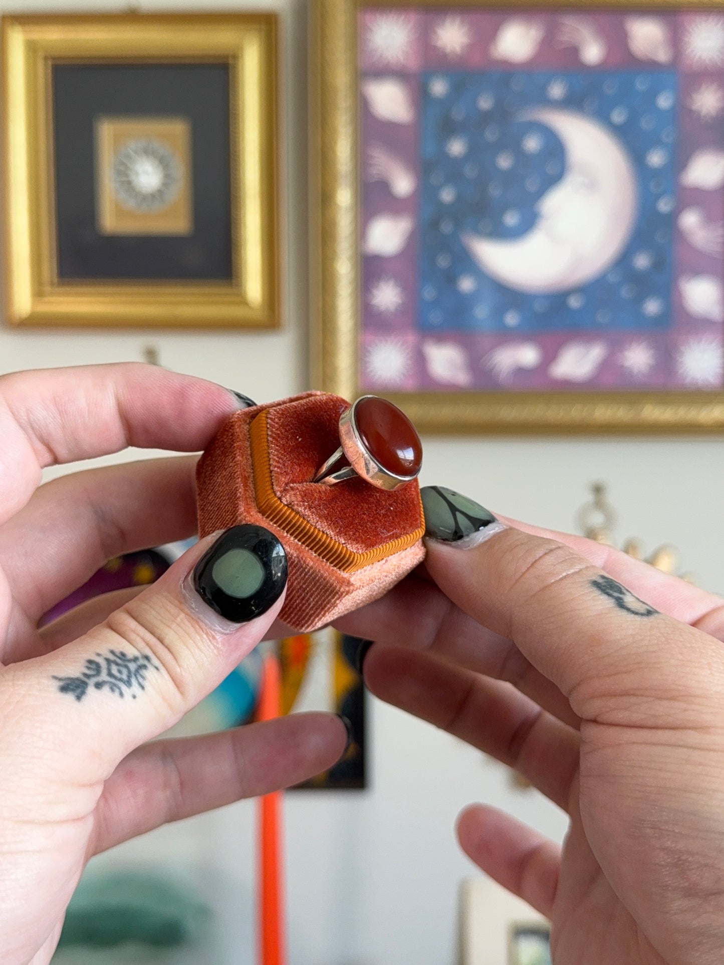 Carnelian cabochon ring