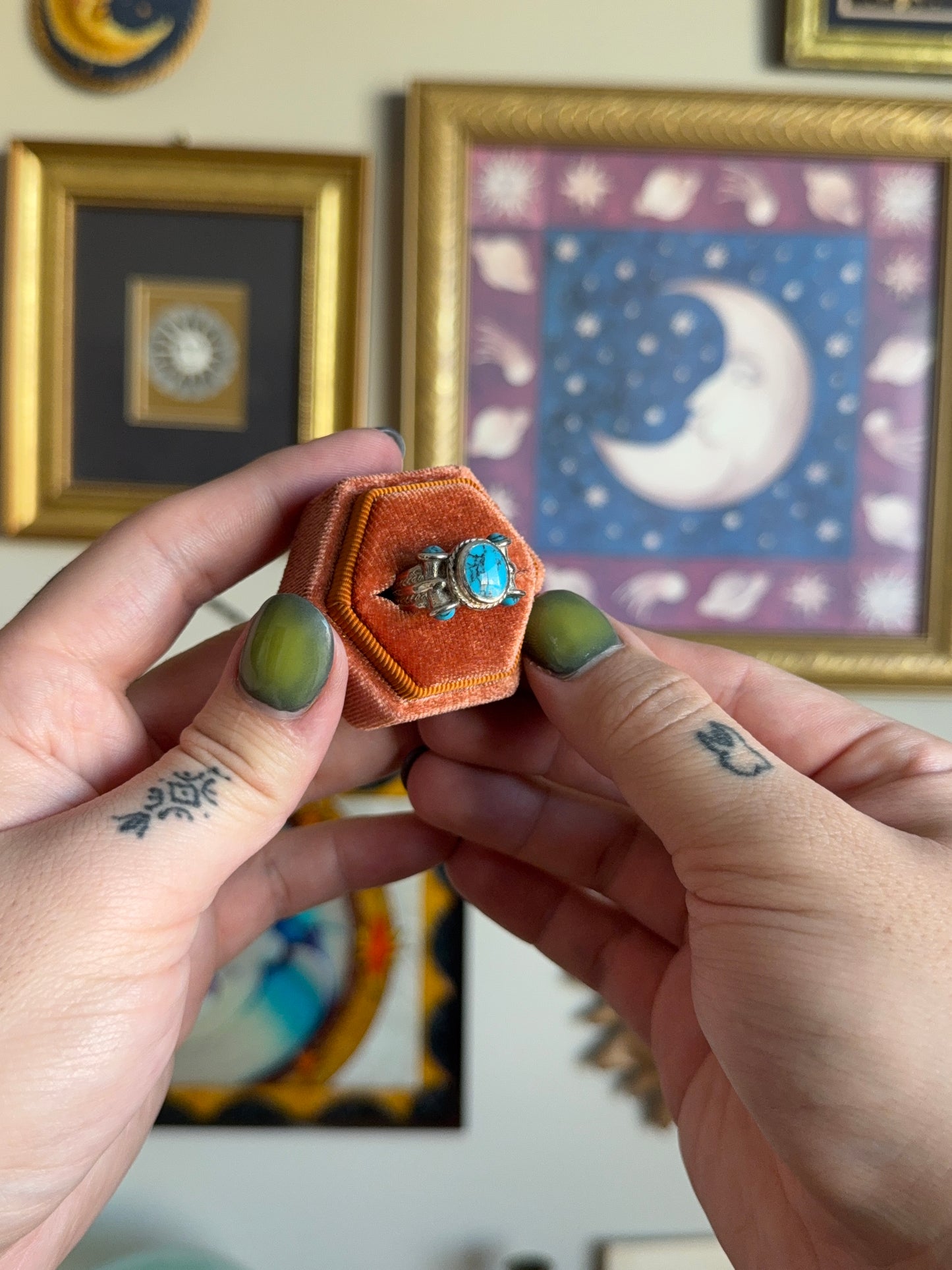 Turquoise detailed ring