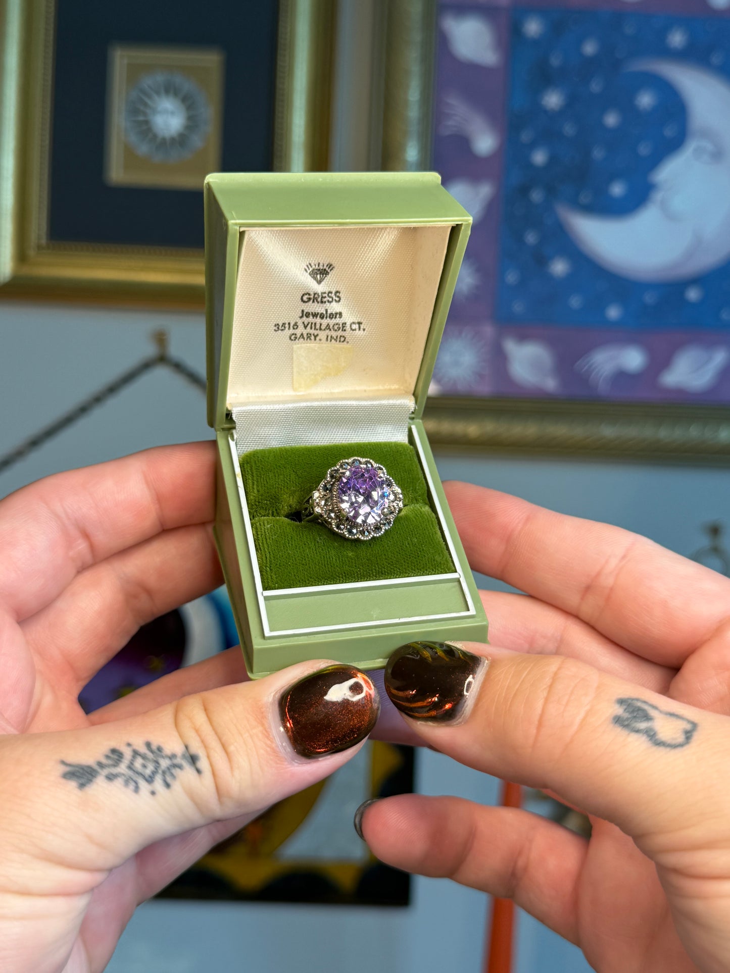 Stimulated amethyst ring