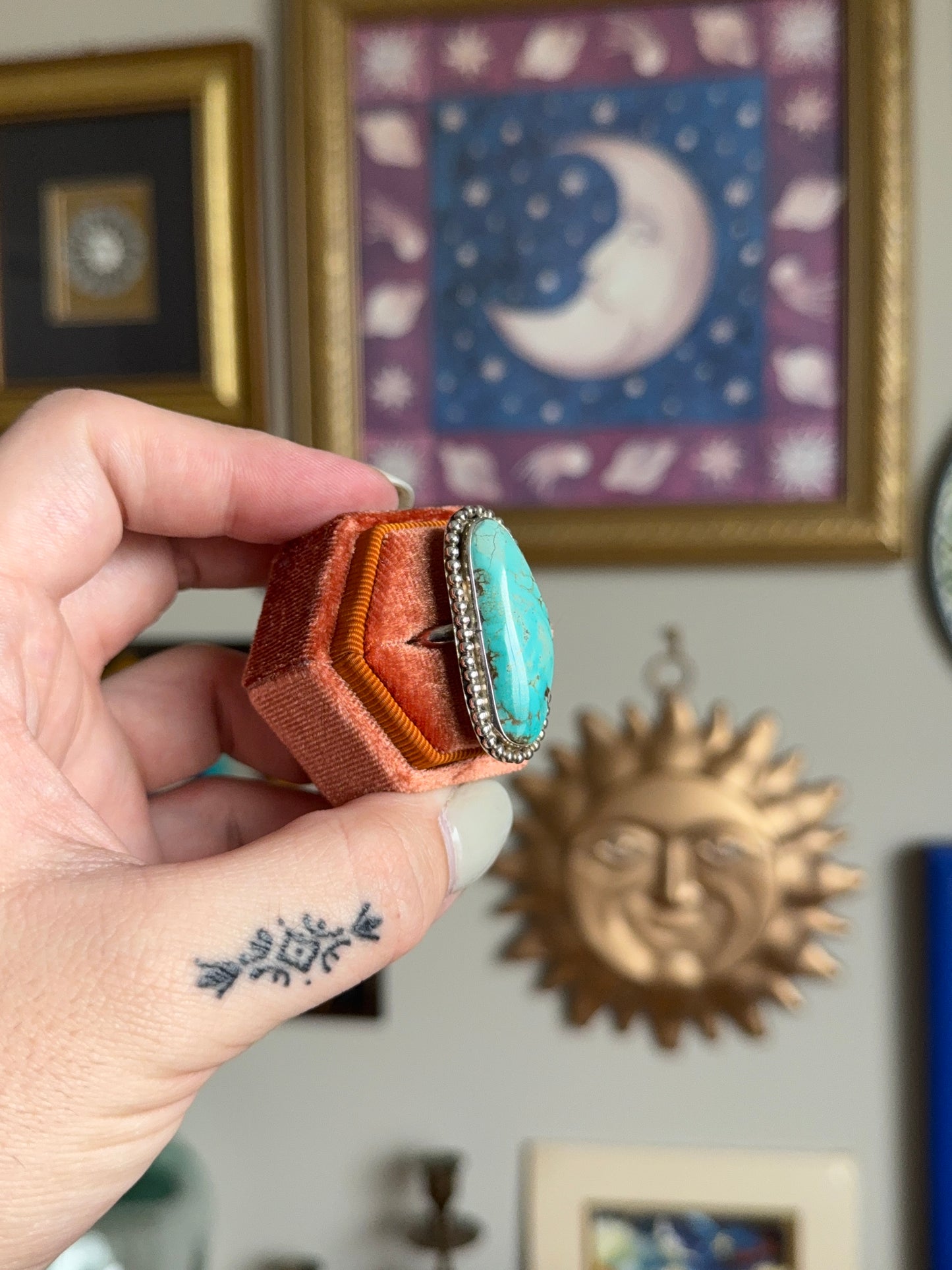 Elongated turquoise oval ring