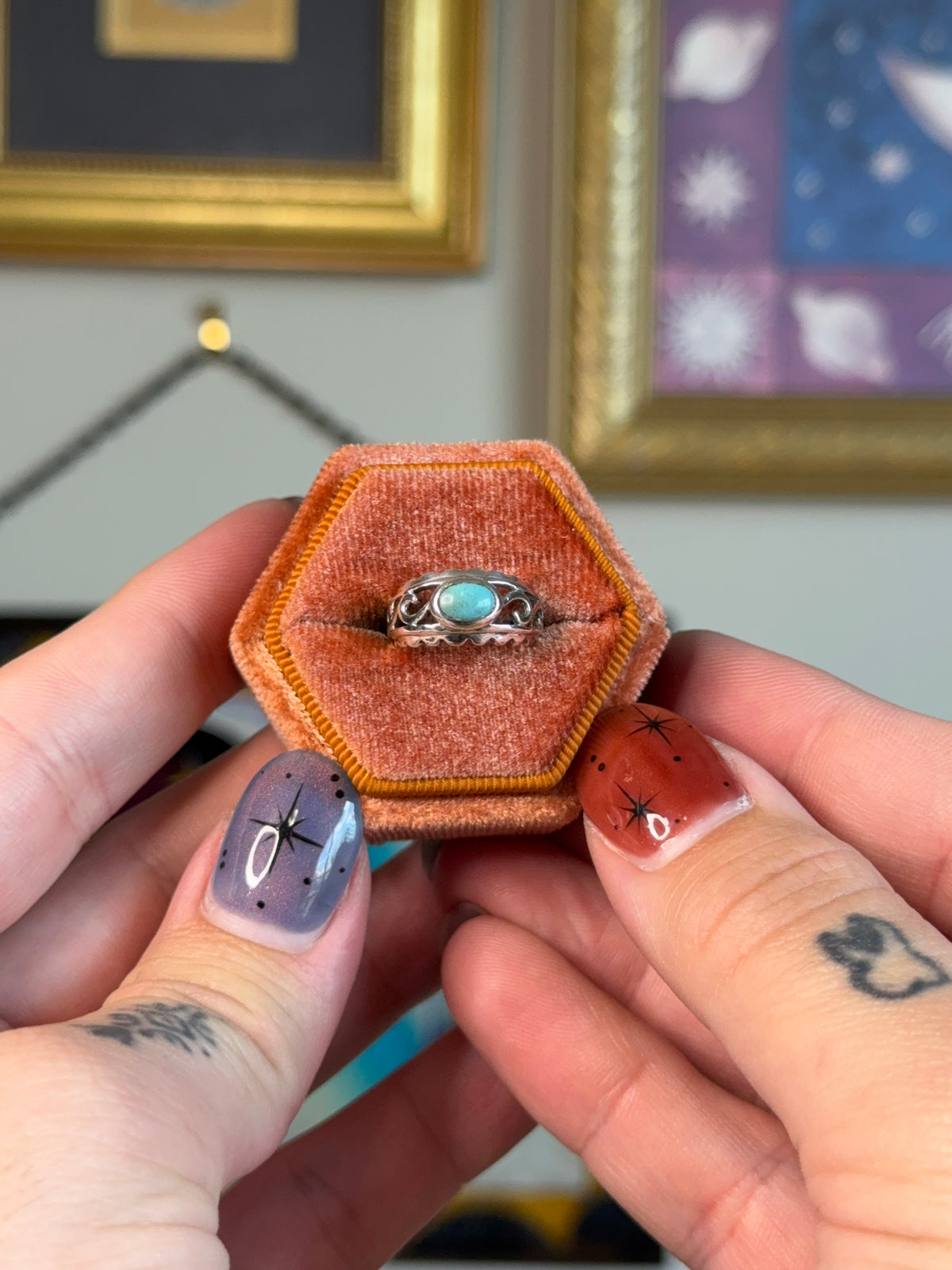Small horizontal turquoise band