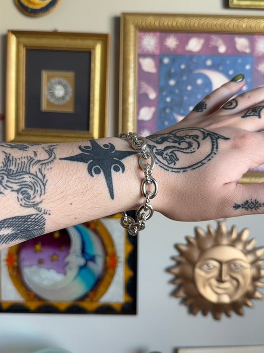 Textured link chain bracelet