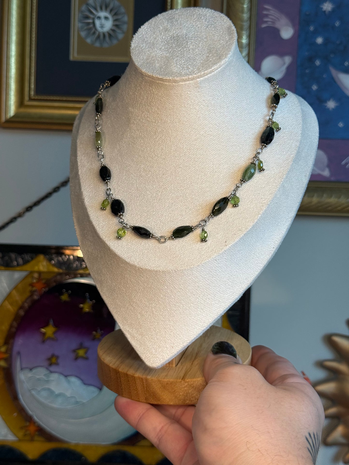 Multi beaded green necklace