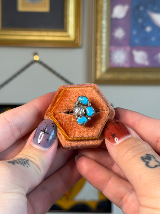 Triple Turquoise with leaf motif ring