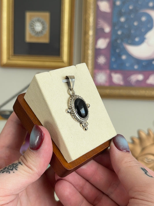 Black Onyx with detailed pendant