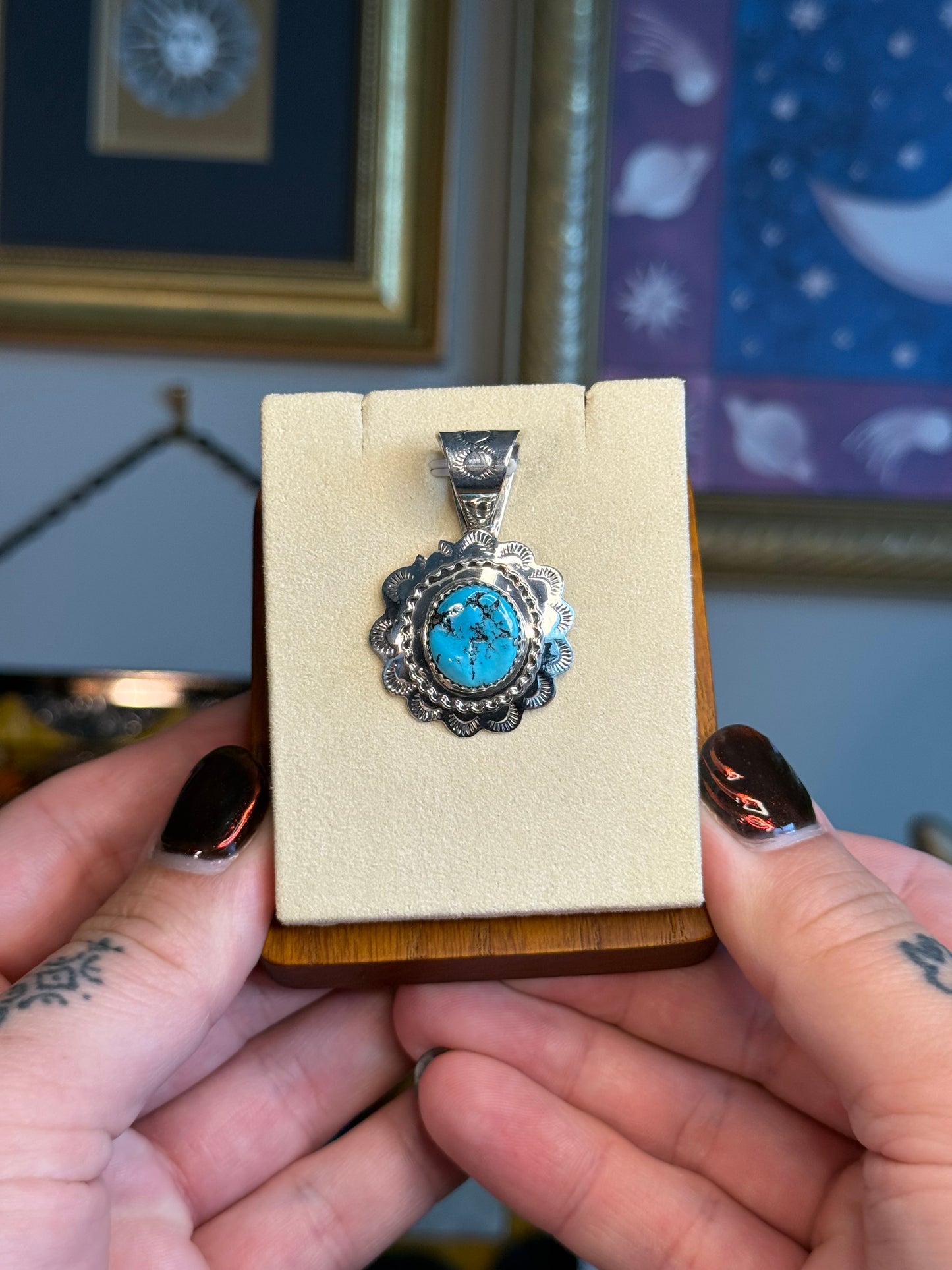 Turquoise scalloped pendant