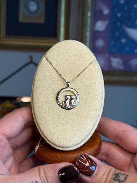 Double cat necklace