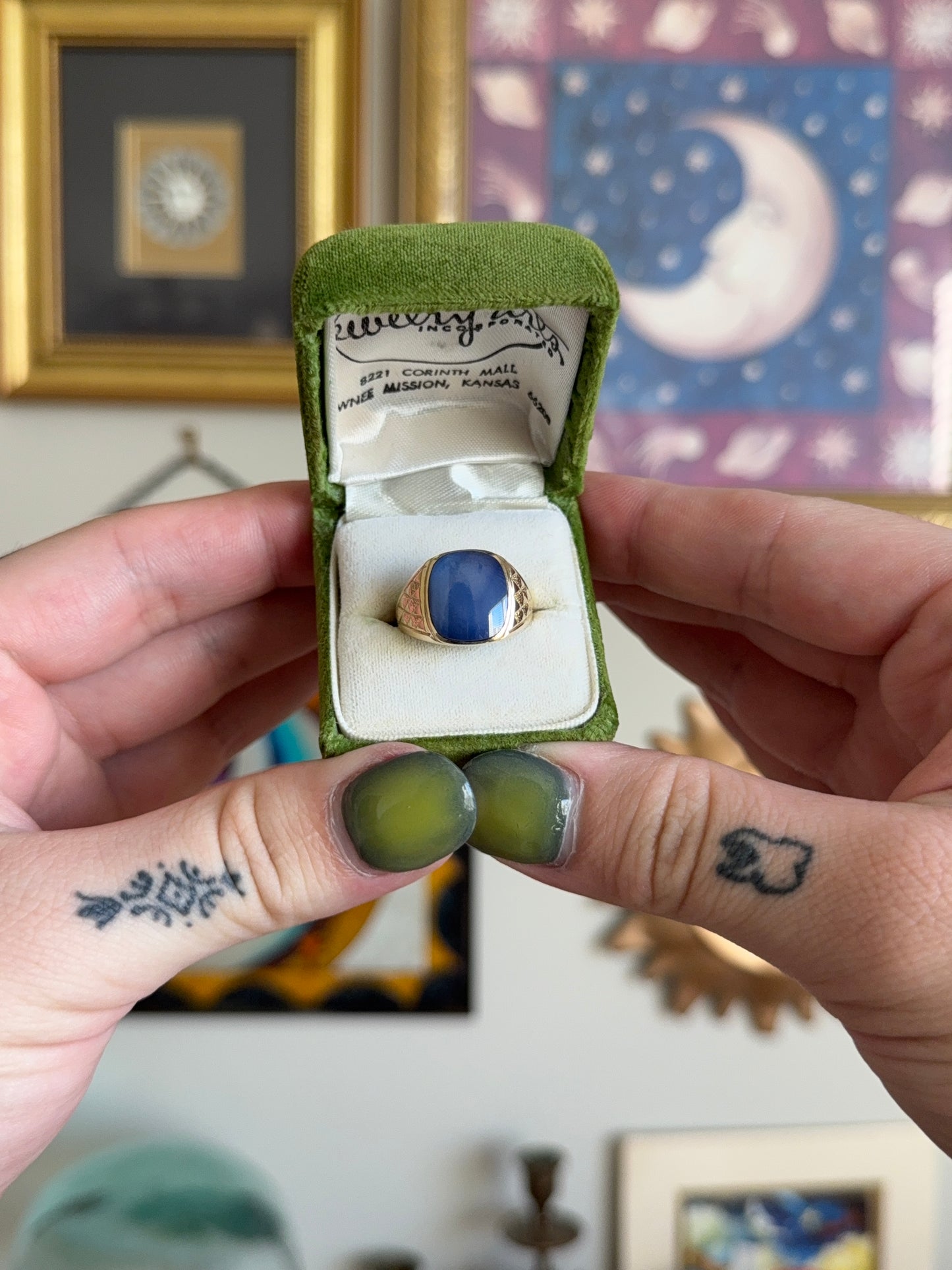 Blue star sapphire Signet ring