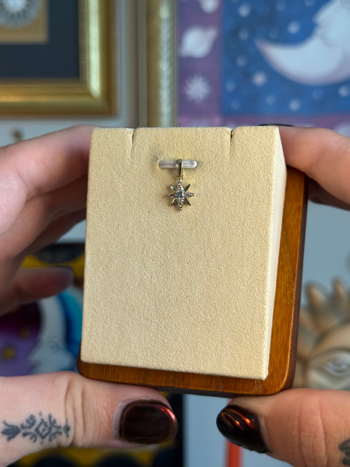 Starburst Diamond pendant