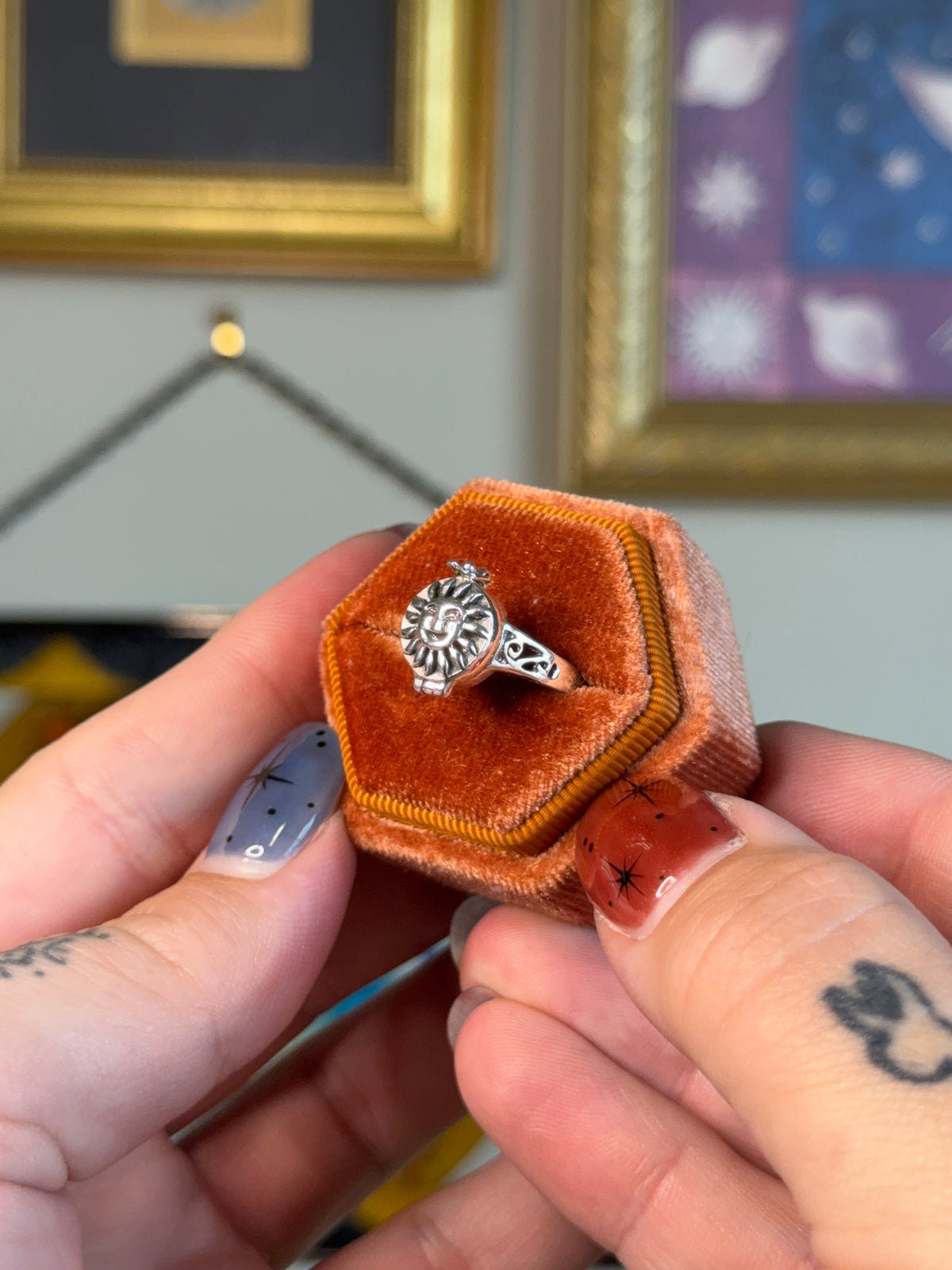 Celestial Sun Poison ring