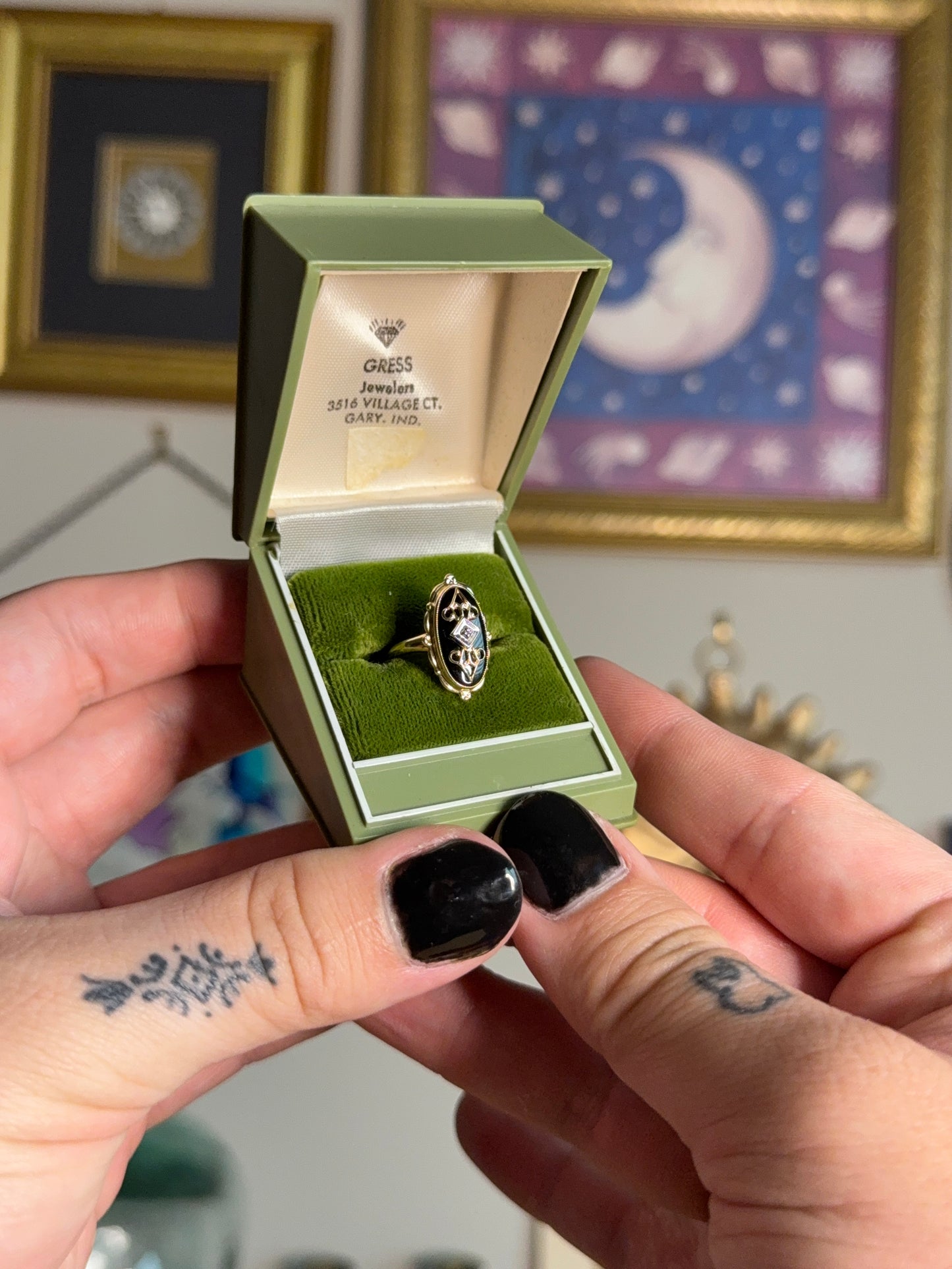 Ornate filigree gold black onyx