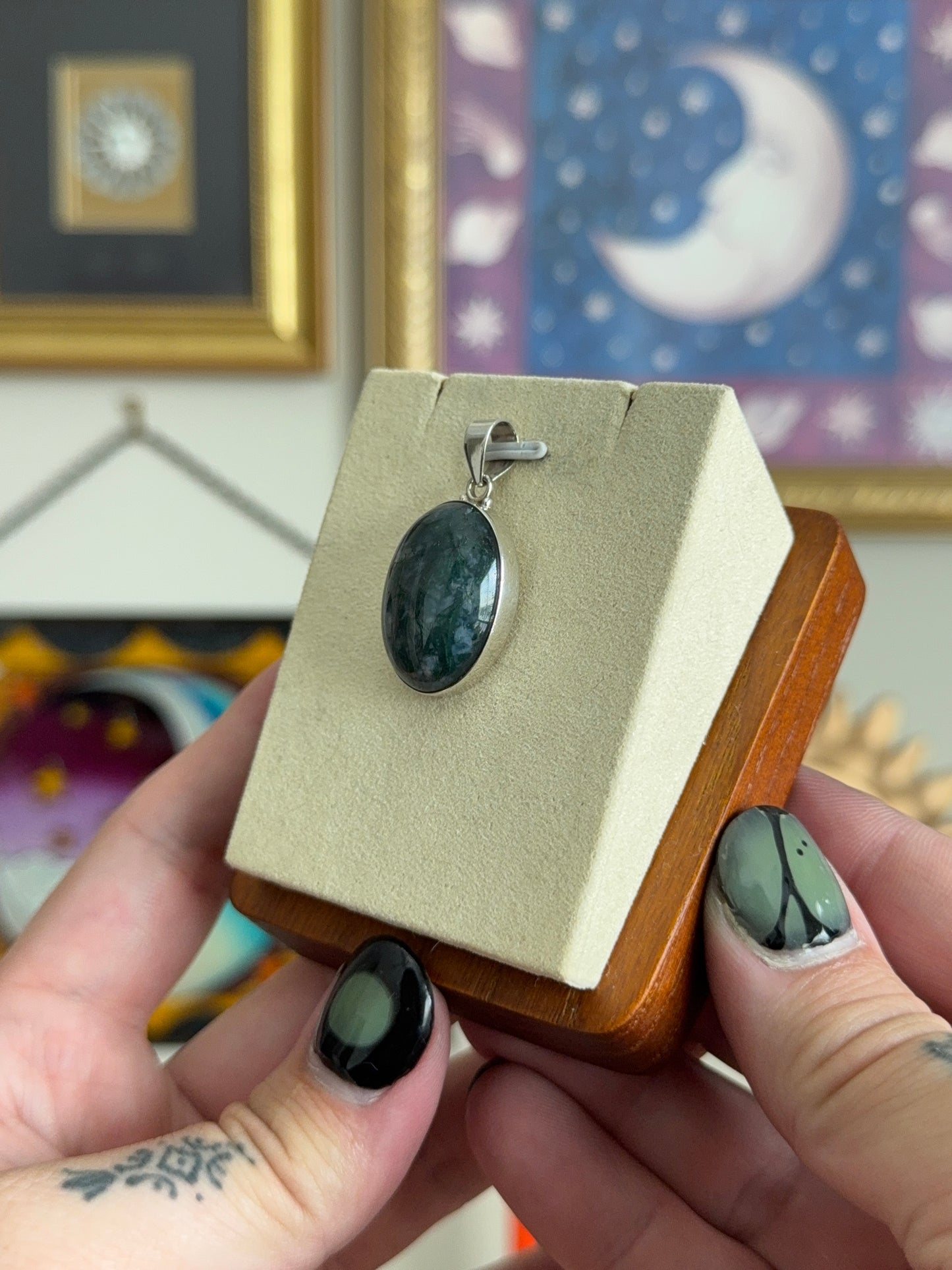 Seraphite cabochon pendant