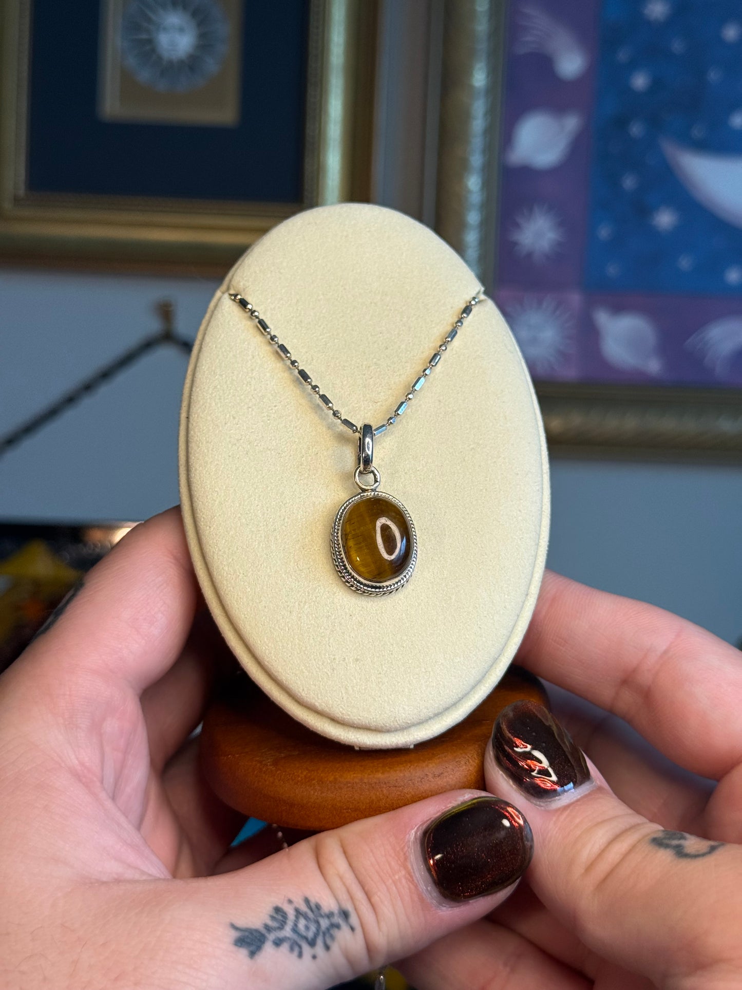 Cabochon Tigers eye necklace