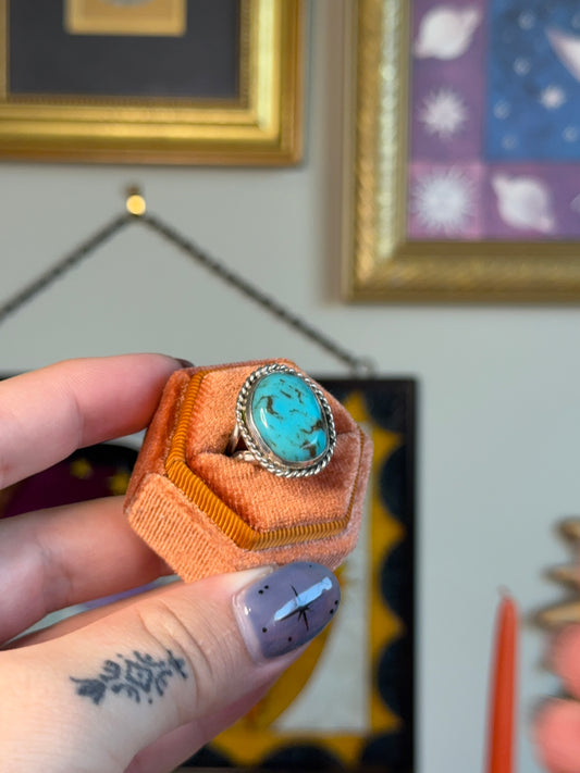 Twisted band turquoise ring