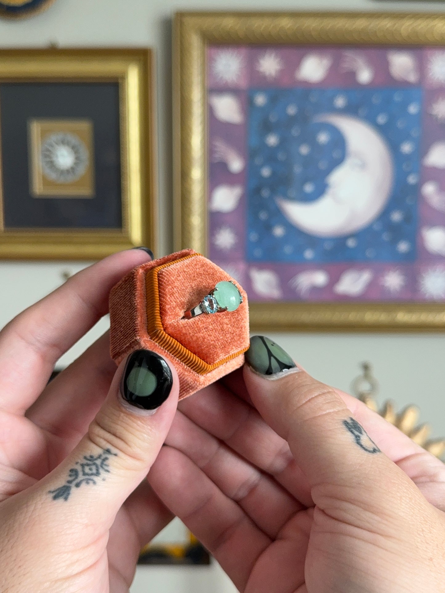 Agate and aquamarine ring